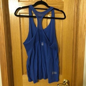 Victoria's Secret Tops - Victoria’s Secret sport tank Victoria's Secret Tops - Victoria’s Secret sport tank